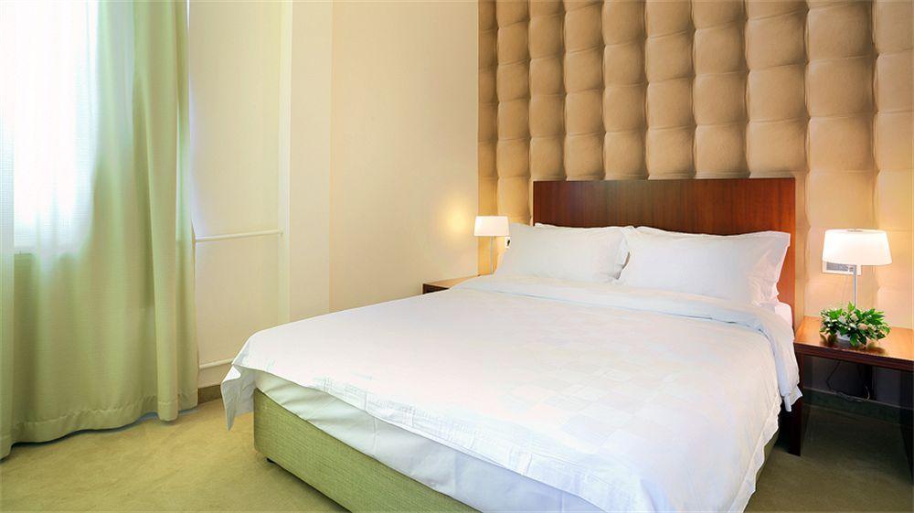 Hotel Turist Kraljevo Exterior foto